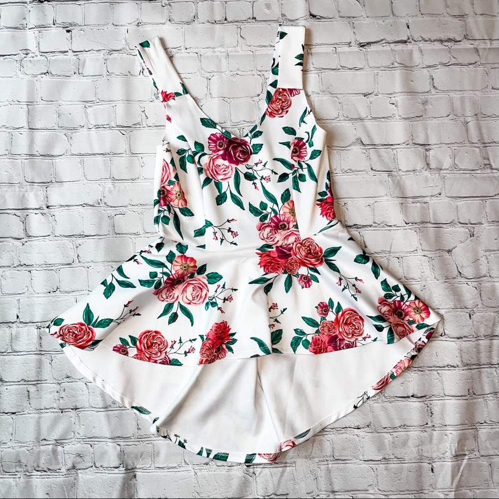 High-low hem Tanktop - Picture 8 of 15